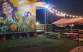 Kayaltheeram Resort & Homestay
